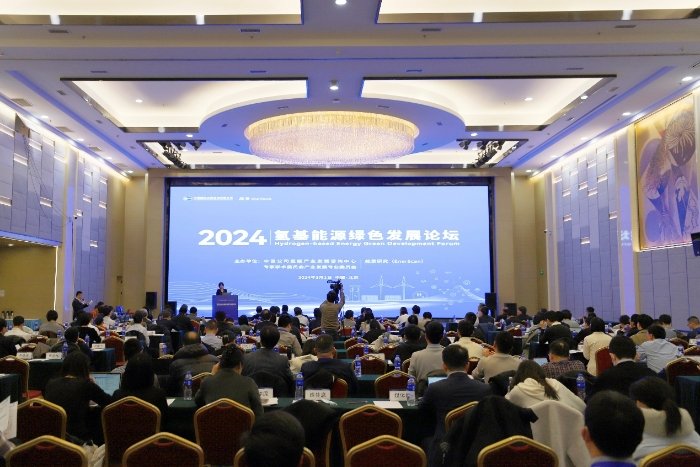 2022年6月